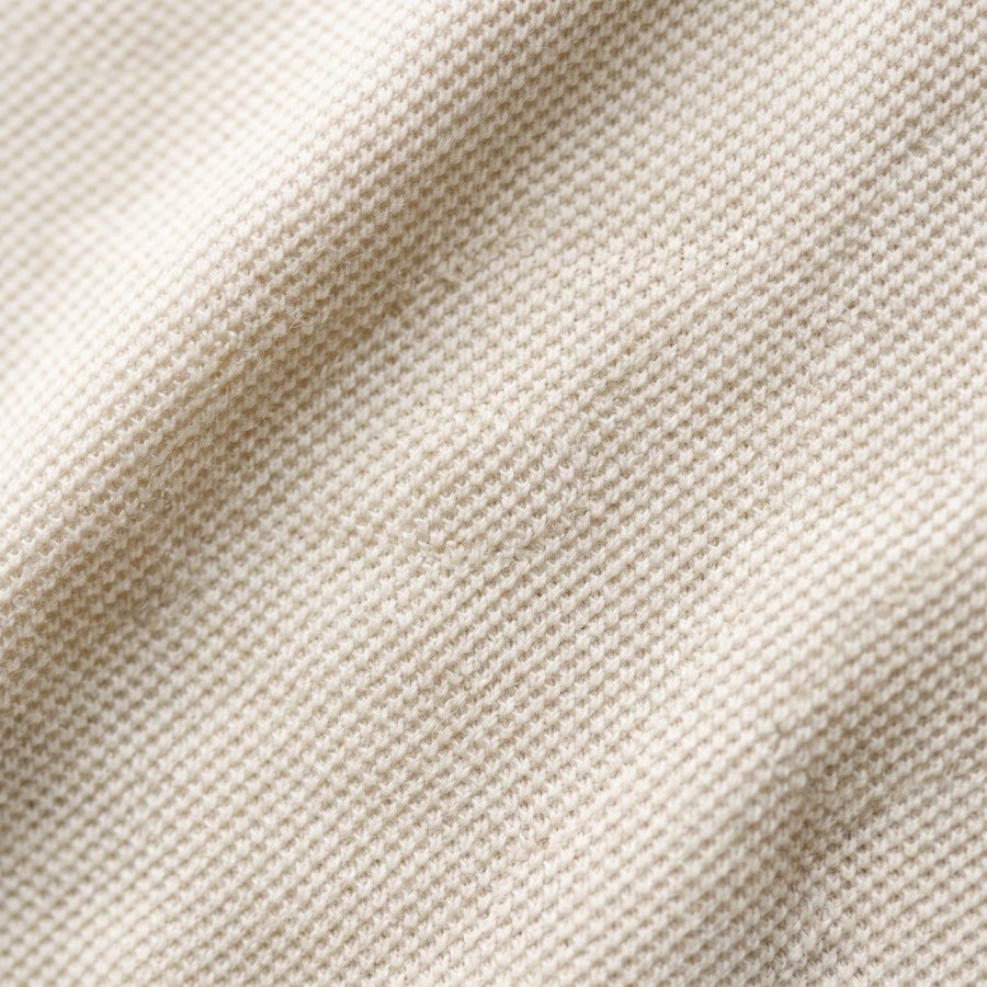 Pique knit structure